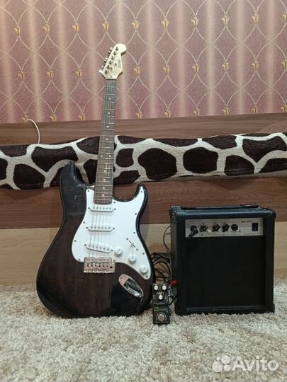 Электро гитара с комбиком