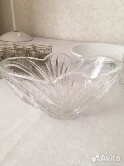 Посуда хрусталь салатницы, чайный сервиз