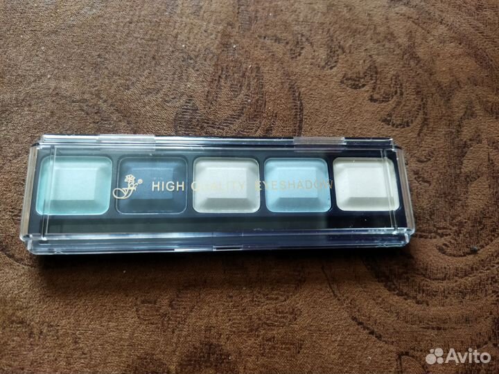 Тени для век