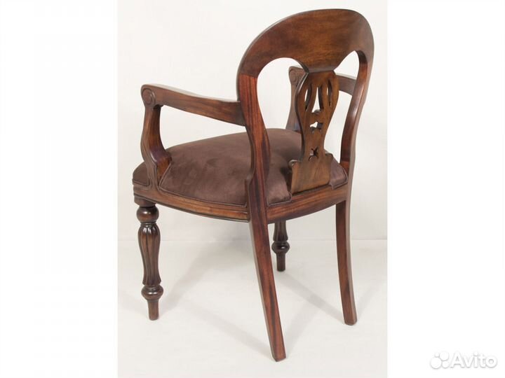 Стул обитый тканью