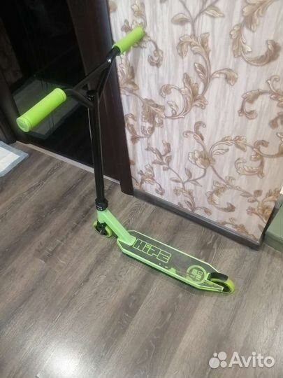 Трюковой самокат hipe H1