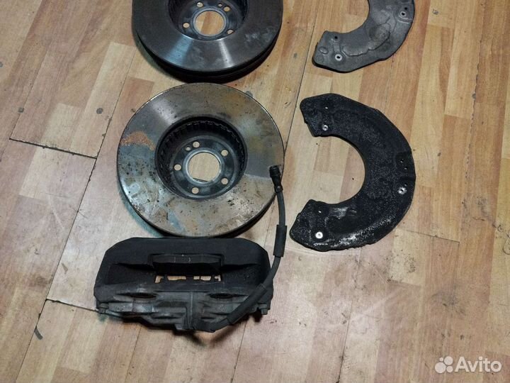Тормоза передние Mercedes W205 W213 W253 амg
