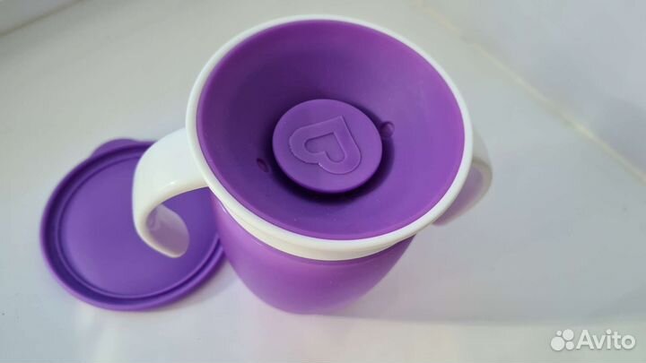 Поильник munchkin новый