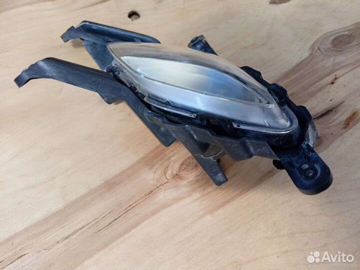 Противотуманная фара правая Kia Picanto 2 1.0 AT