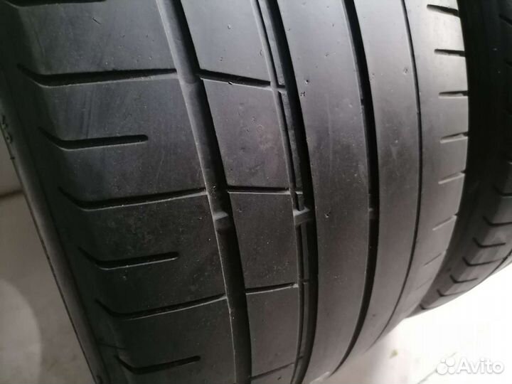 Pirelli P Zero 265/35 R20