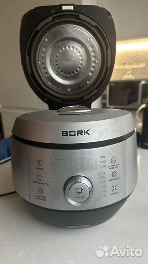 Мультиварка bork u800