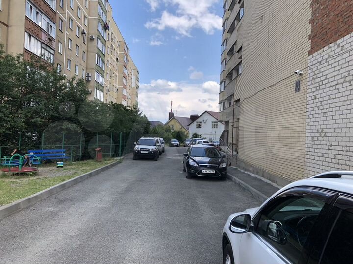 2-к. квартира, 67 м², 5/12 эт.