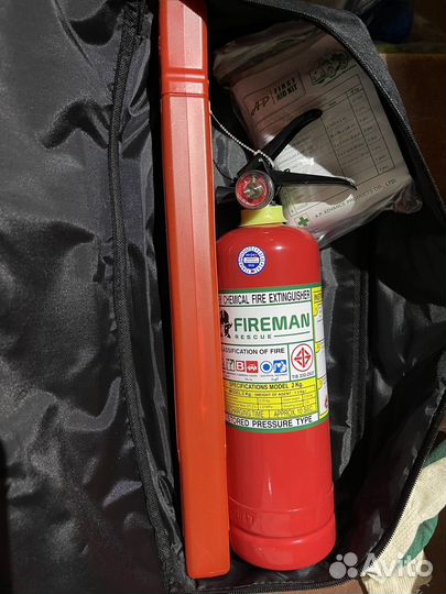 Набор автомобилиста из ОАЭ