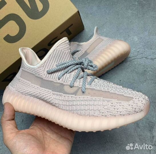 Кроссовки adidas yeezy boost 350 женские