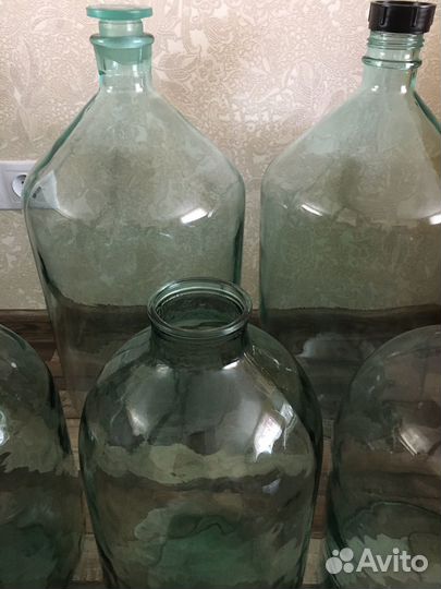 Стеклянные бутыли 20л,10л