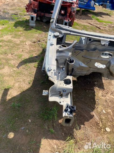 Лонжерон передний правый Volkswagen Polo 614 cfna