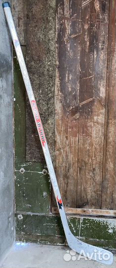 Клюшка хоккнйная Fisher правый хват