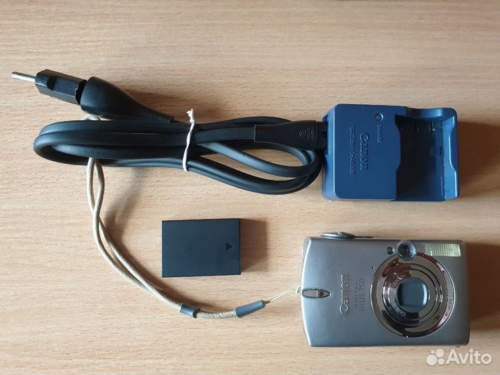 Canon Digital ixus 750