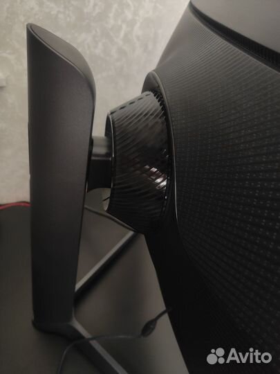 Samsung Odyssey G7 27