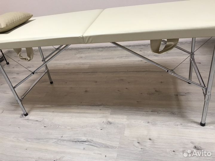 Массажный стол