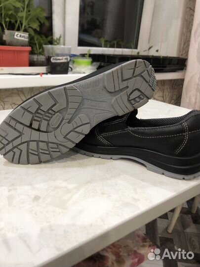 Полуботинки рабочие мужские 42 размер