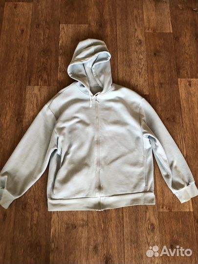 Костюм спортивный