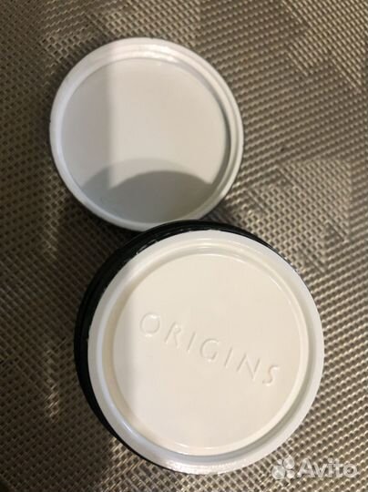 Крем и эмульсия для лица Origins Mega-Mushroom