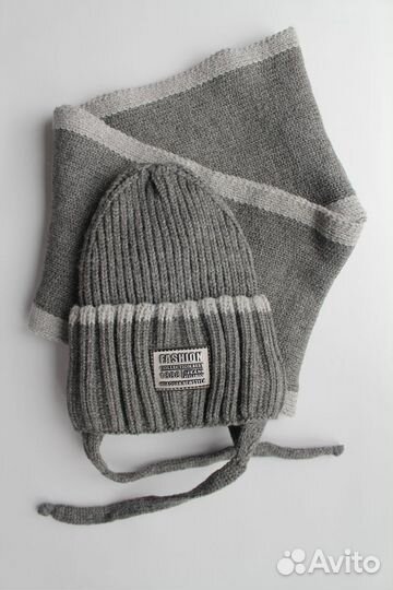 Зимняя шапка для мальчика + снуд