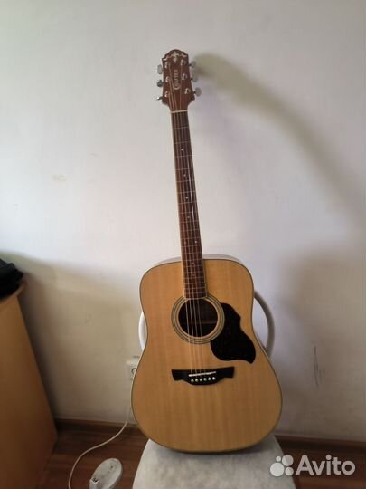 Акустическая гитара
