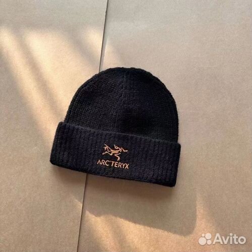 Мужская зимняя шапка