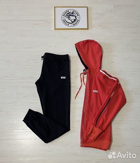 Женский спортивный костюм tommy hilfiger