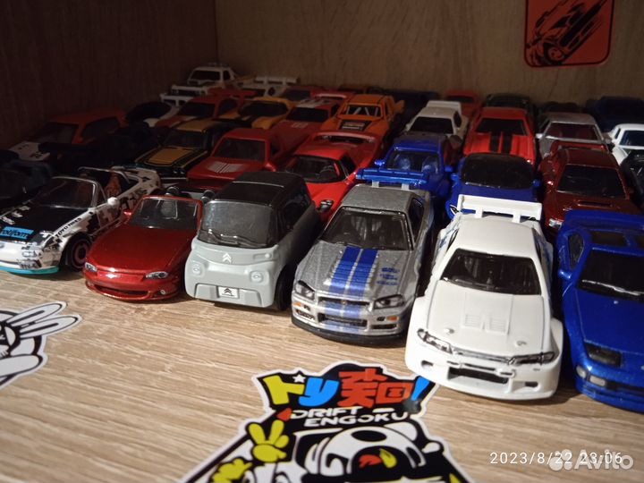 Hot wheels, зачеркнутые модели проданы