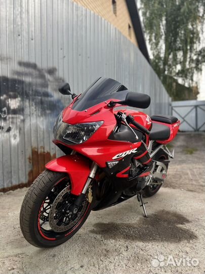 Honda CBR 929 RR Fireblade