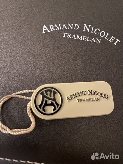 Коробка от часов Armand Nicolet