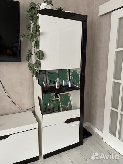 Стенка в гостиную