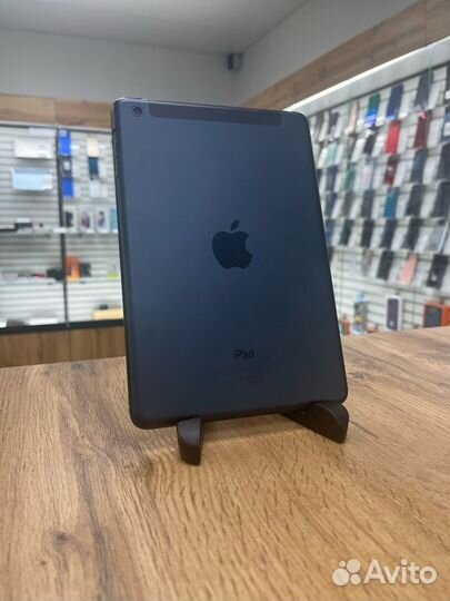 Планшет Apple iPad mini
