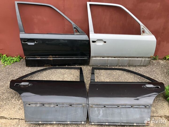 Дверь седан универсал W124