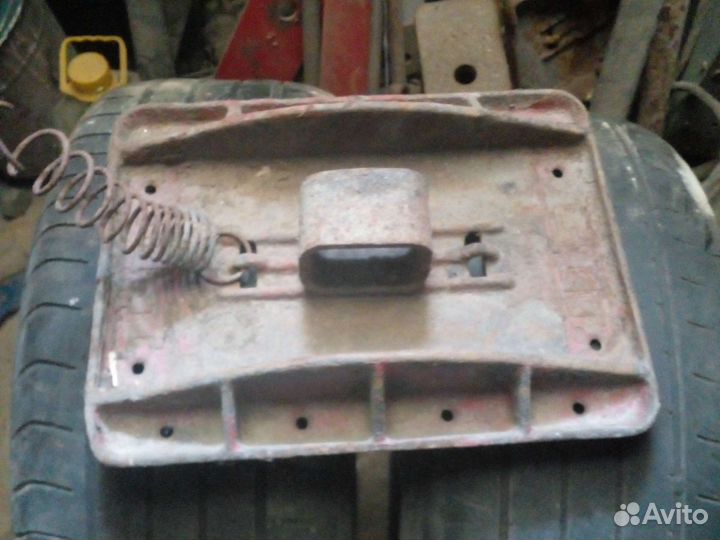 Подпятник джост