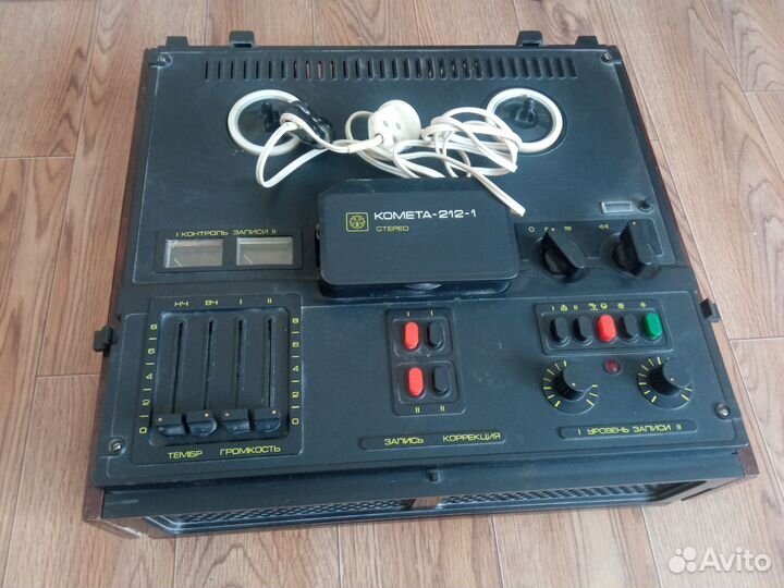 Катушечный магнитофон комета 212-1