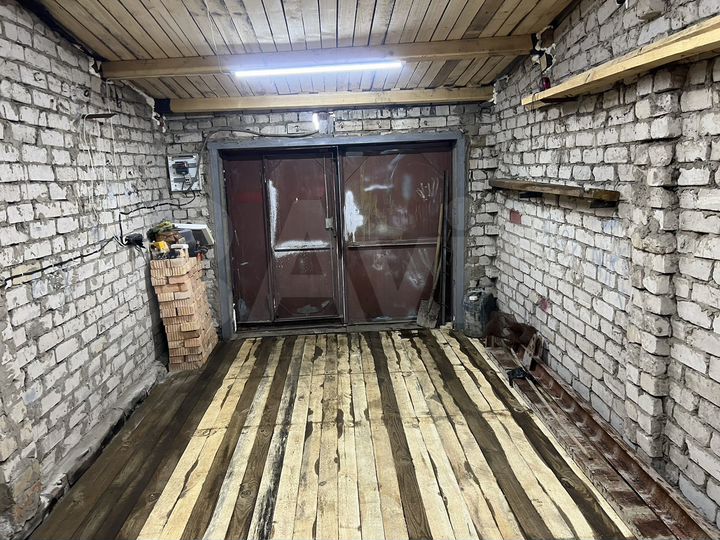 Гараж, 18 м²