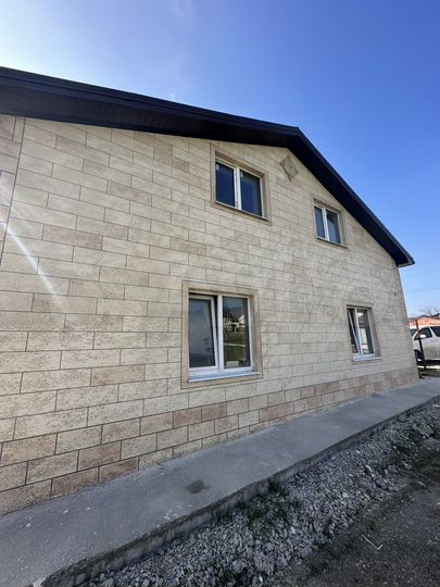 Дом 235 м² на участке 8 сот.