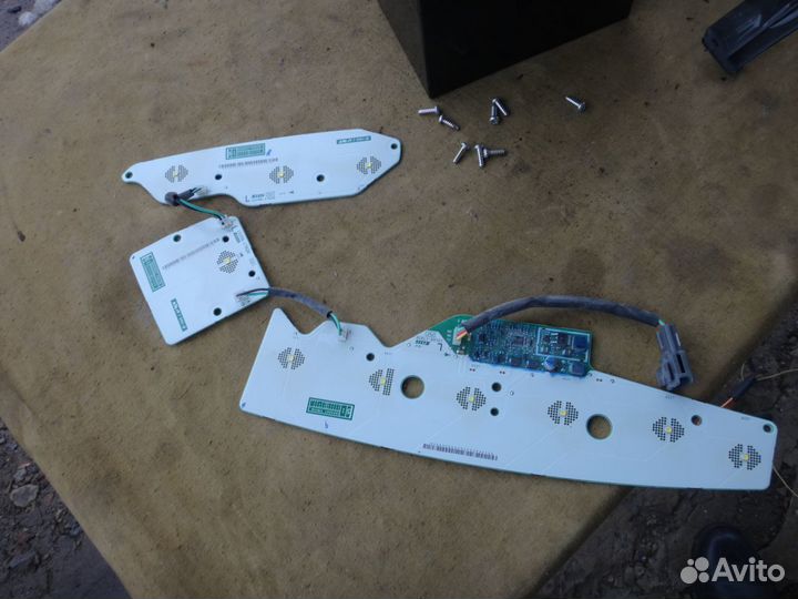 Х трейл Фара Левая дхо Nissan X-Trail T32 13-нв