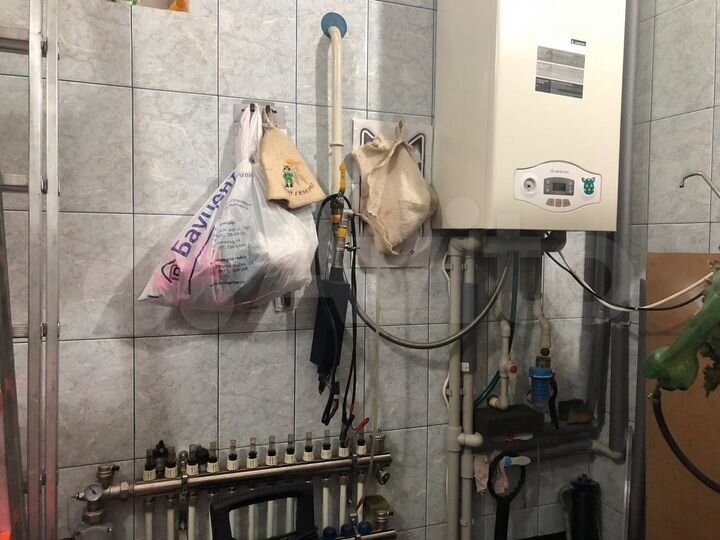 3-к. квартира, 120 м², 2/2 эт.