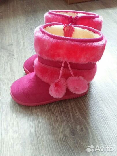 Угги, сапоги для девочки 27 размер