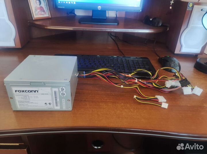 Блок питания Foxconn FX-400 для компьютера 400w