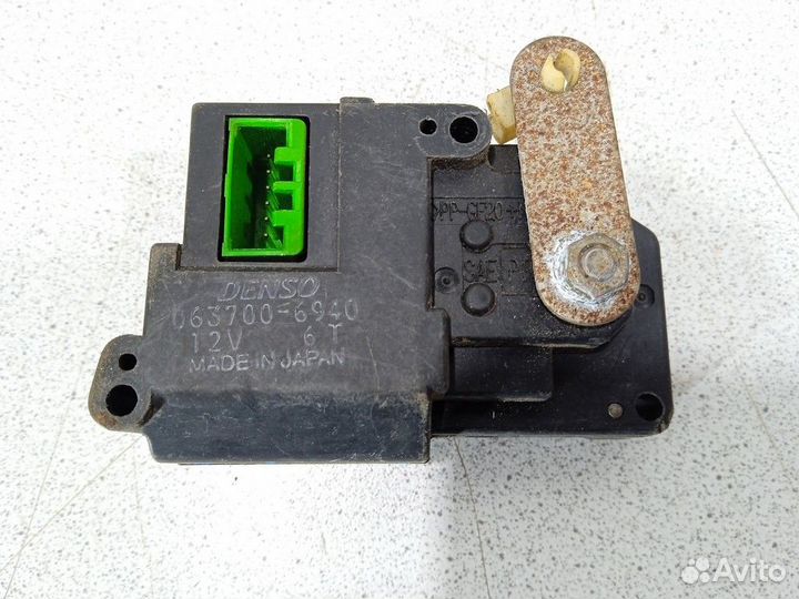 Моторчик заслонки печки