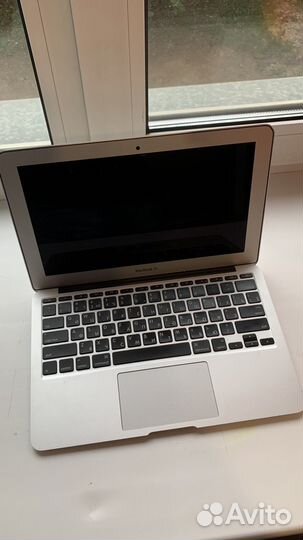 Apple MacBook Air 11