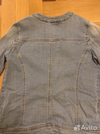 Куртка джинсовая