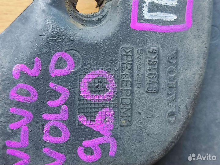 Брызговик передний левый, Volvo 960