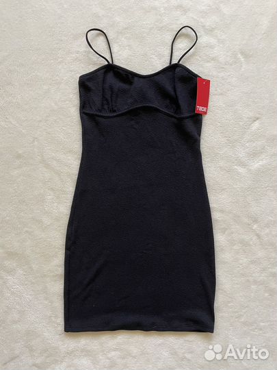 Платье мини черное