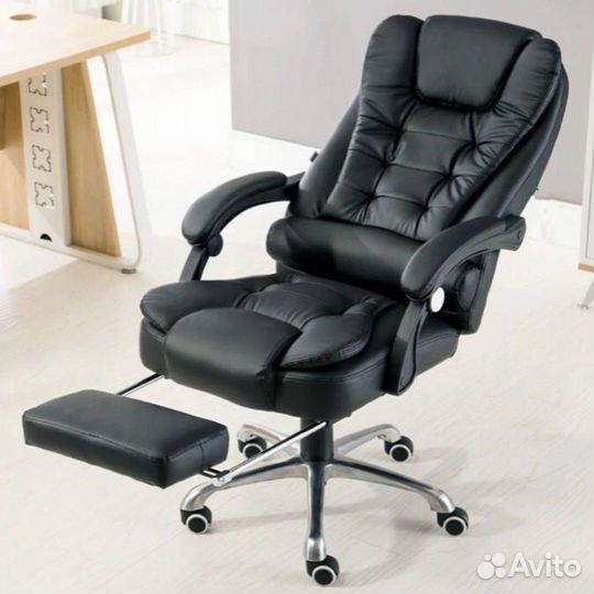 Офисное кресло