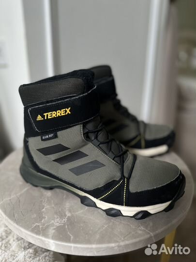 Ботинки зимние adidas terrex