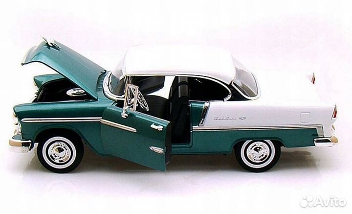 Модель автомобиля Chevrolet Bel Air Hard 1955 1:18