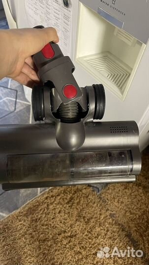 Пылесос Dyson v8 absolute