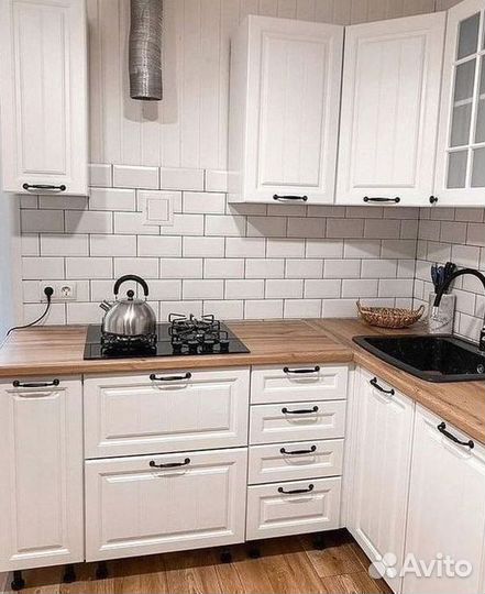 Новый кухонный гарнитур в наличии